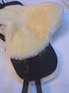 Lammeskindssadel "Liberty"  str. shetland  u/kn�puder 